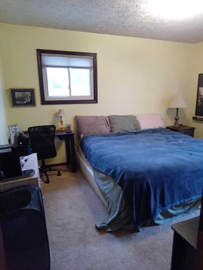 Outdoor Hot Tub&Cozy King Bed Appartement Lansing Buitenkant foto